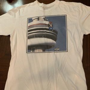 Riot Society Drake T Shirt Views men’s medium